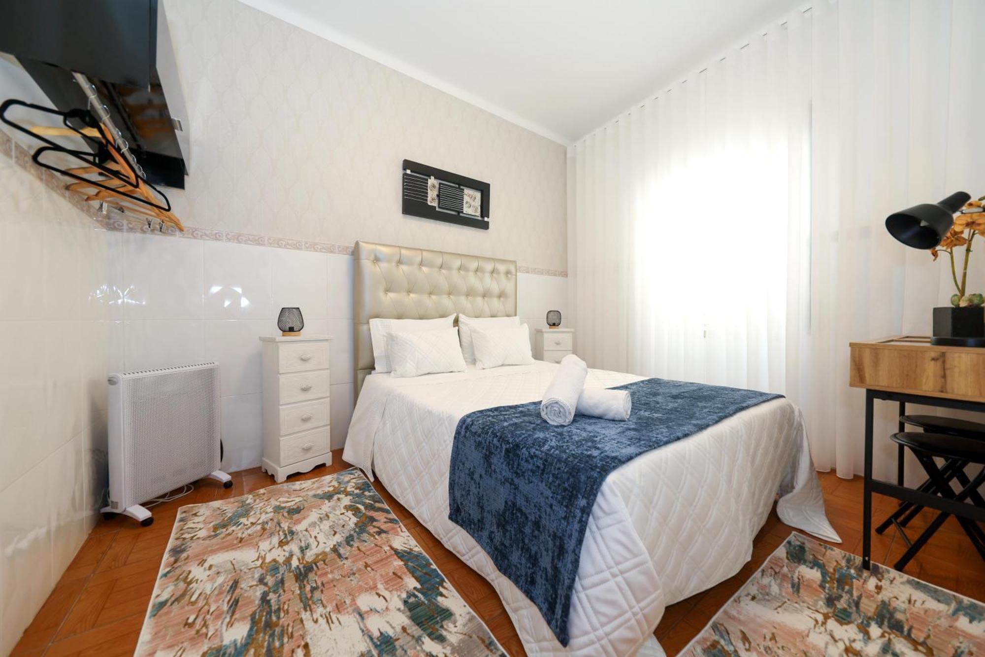 Dina Beach House Quinzico Nazaré Buitenkant foto