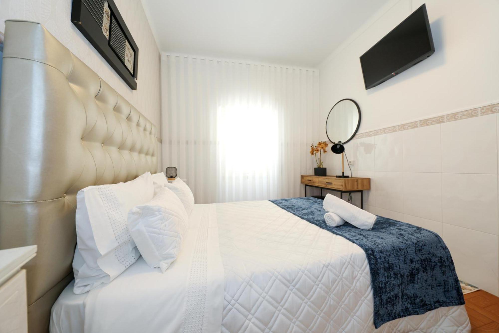 Dina Beach House Quinzico Nazaré Buitenkant foto