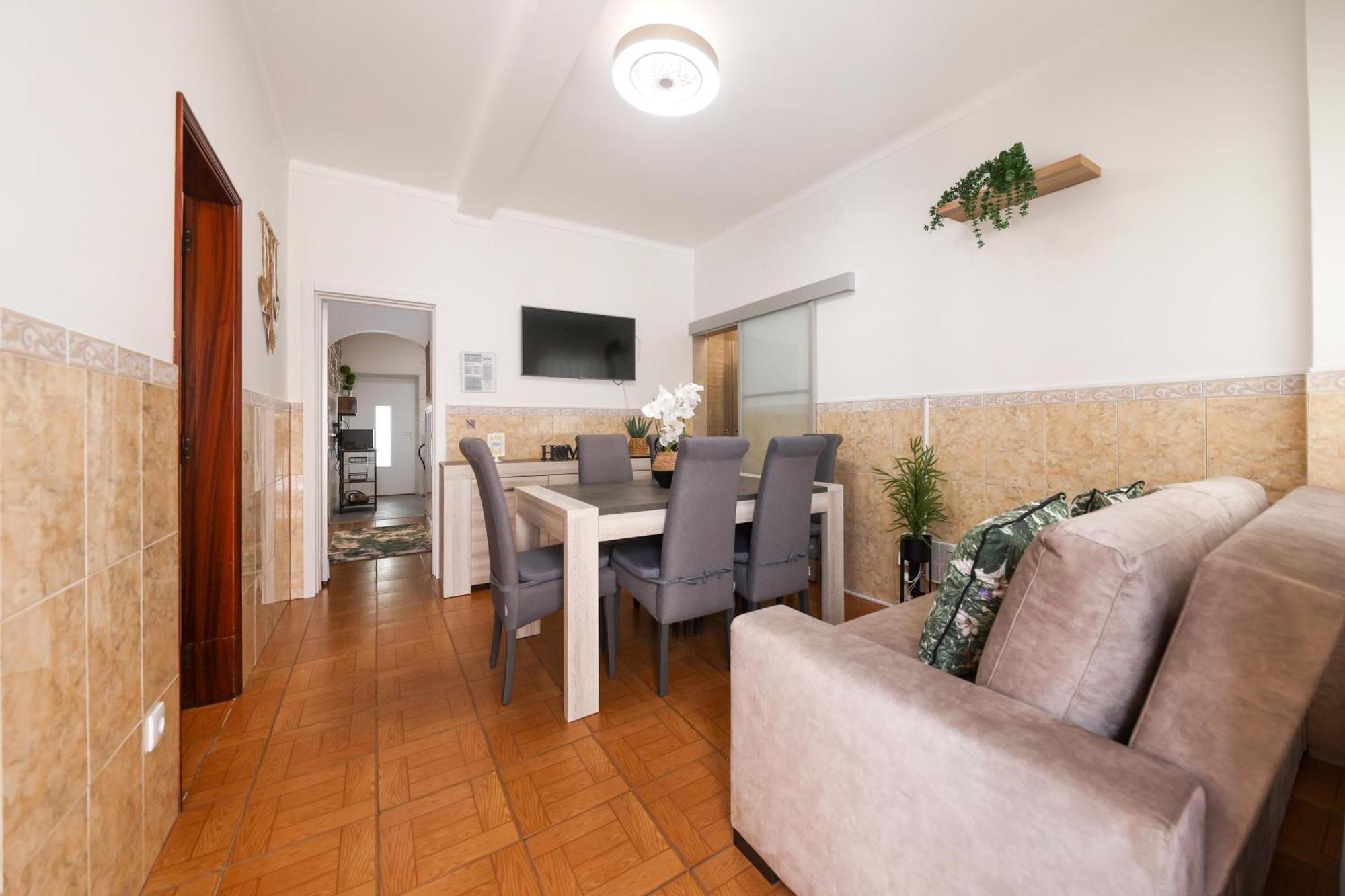 Dina Beach House Quinzico Nazaré Buitenkant foto